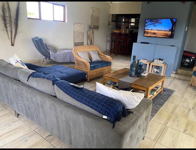 2HA FARM FOR SALE IN THEOVILLE